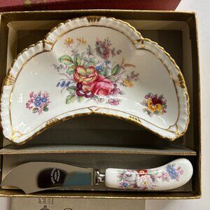 Royal Crown Derby Floral butter/jam dish with knife, NIB, Vintage